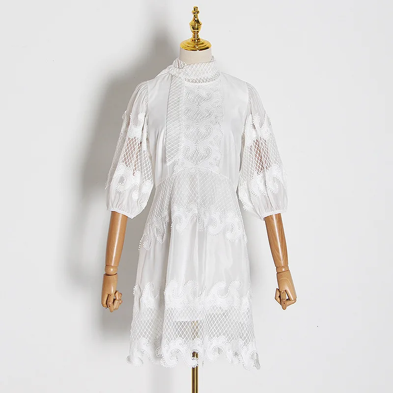 

New lace early spring 2020 fashion texture high end celebrity style hollow embroidery Lantern Sleeve Dress female