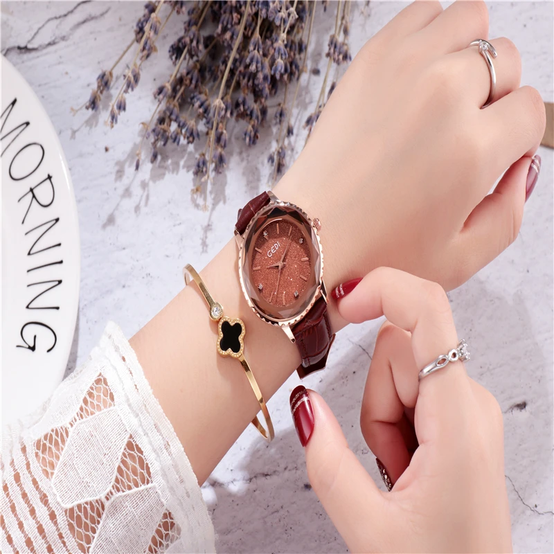 

Женские кварцевые наручные часы, роскошные высококлассные часы с кожаным ремешком и бриллиантами для женщин, водонепроницаемые Модные кру...