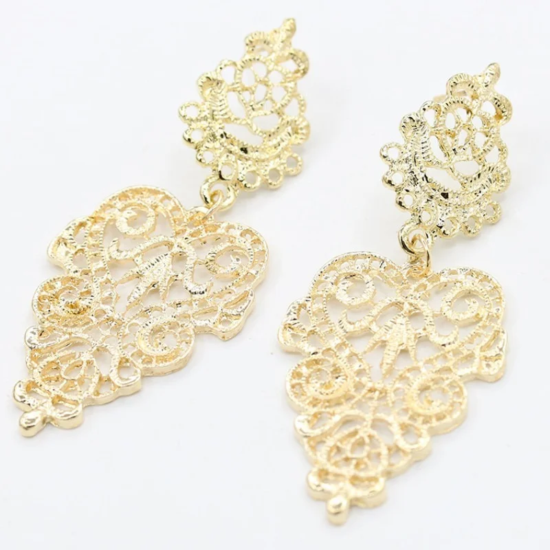 

Bohemia Retro Hollow Leaf Earrings for Women 2021 New Trendy Delicate Jewelry Wholesale