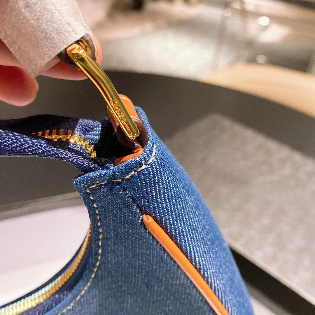 

With Logo Underarm Bag Retro Fashion Advanced Simplicity Denim Color Contrast Bags for Women Casual Shoulder Bags Handbag