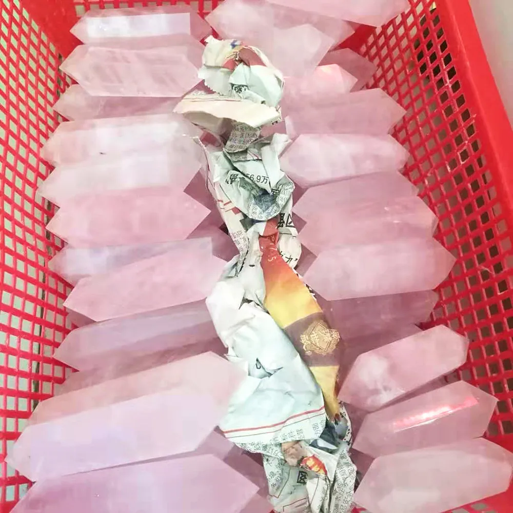 

Rose quartz crystals wand point natural stones and minerals spiritual meditation reiki healing decoracion hogar moderno