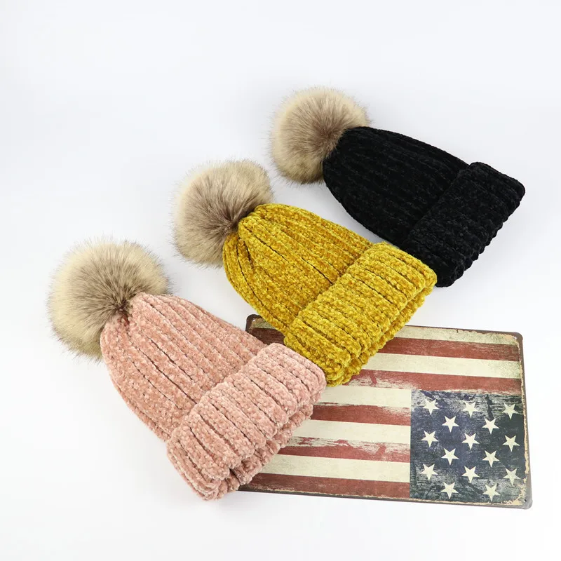 Новинка зимние теплые шапки с пышной опушкой из искусственного меха Pom pom трикотажные Шапки шапки бини шапки Для женщин Кабельное вязаные Skullies с ботиночки с помпончиками завитые без полей для мужчин