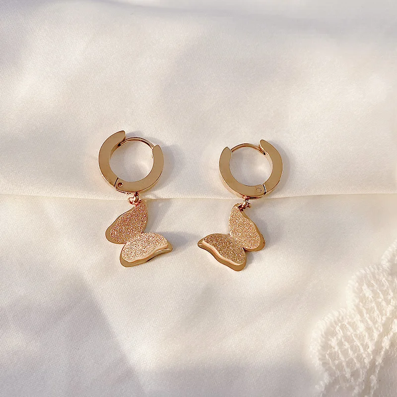 

European and American wind earring in 2021 new fashion Korean edition of high quality atmosphere web celebrity butterfly earring