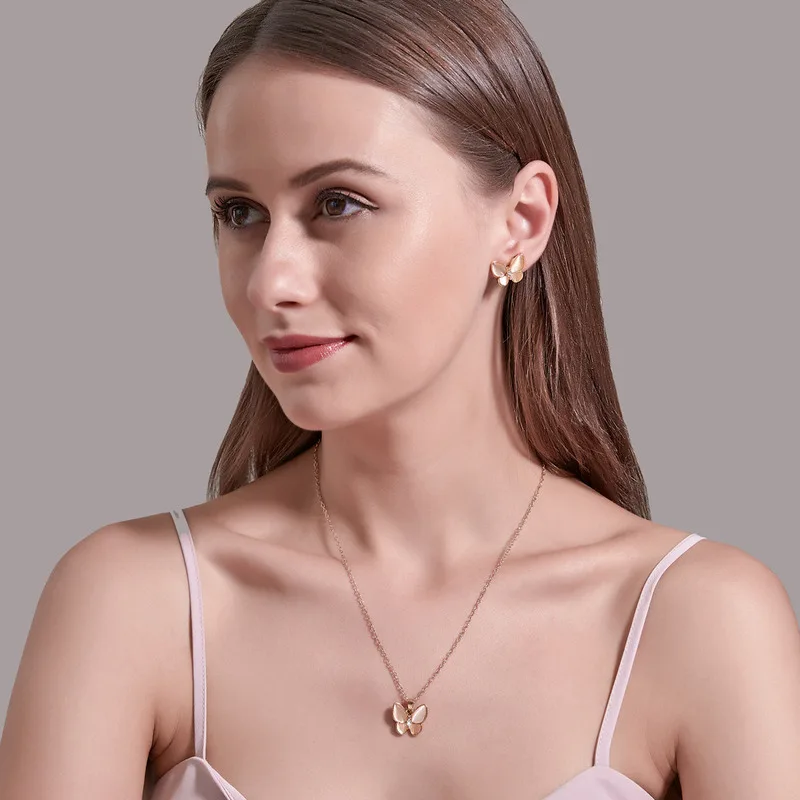 

Fashion white fritillary butterfly necklace set Simple and versatile jewelry set wedding necklace earrings set Two-piece suit
