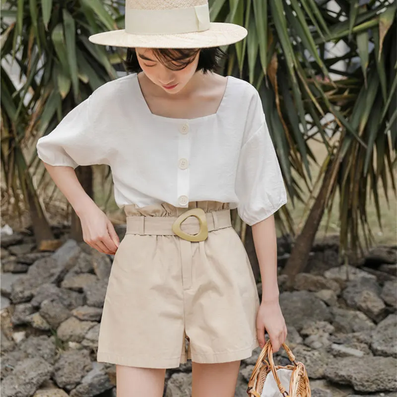 Шорты женские хлопковые с высокой талией белые свободные однотонные V10 лето 2021 |