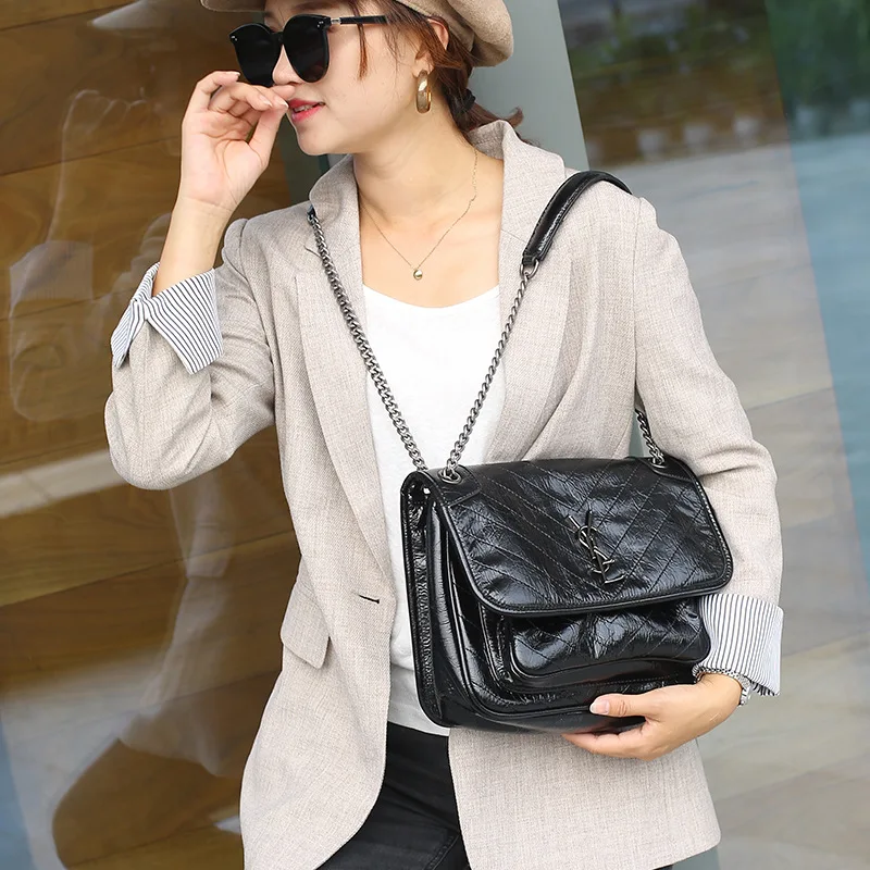 

Bag female 2020 new online celebrity postman bag Yang Shulin chain bag star with stray bag messenger bag tide