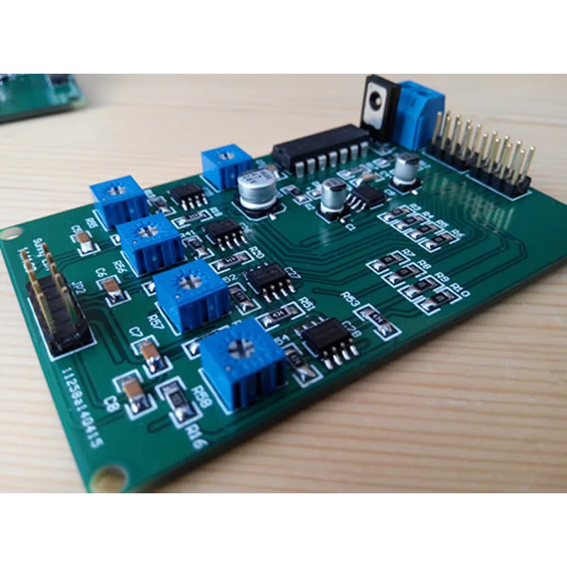 4-channel strain gauge amplifier board, high-precision strain gauge transmitter 0-30V adjustable