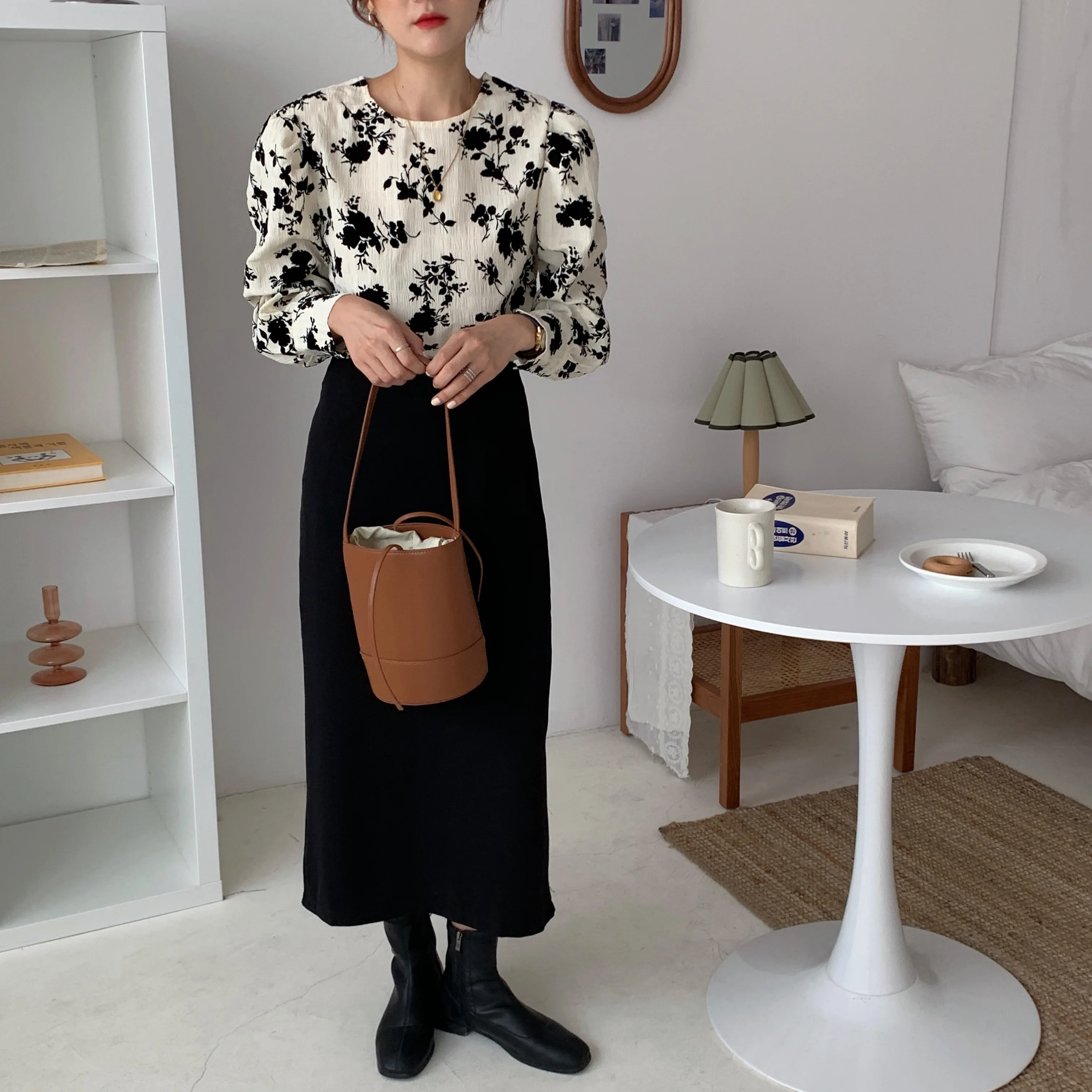 

Flower Print Blouses Women Korean Chic O Neck Puff Long Sleeve Blusa Shirts Autumn Vintage Fashion Lady Tops