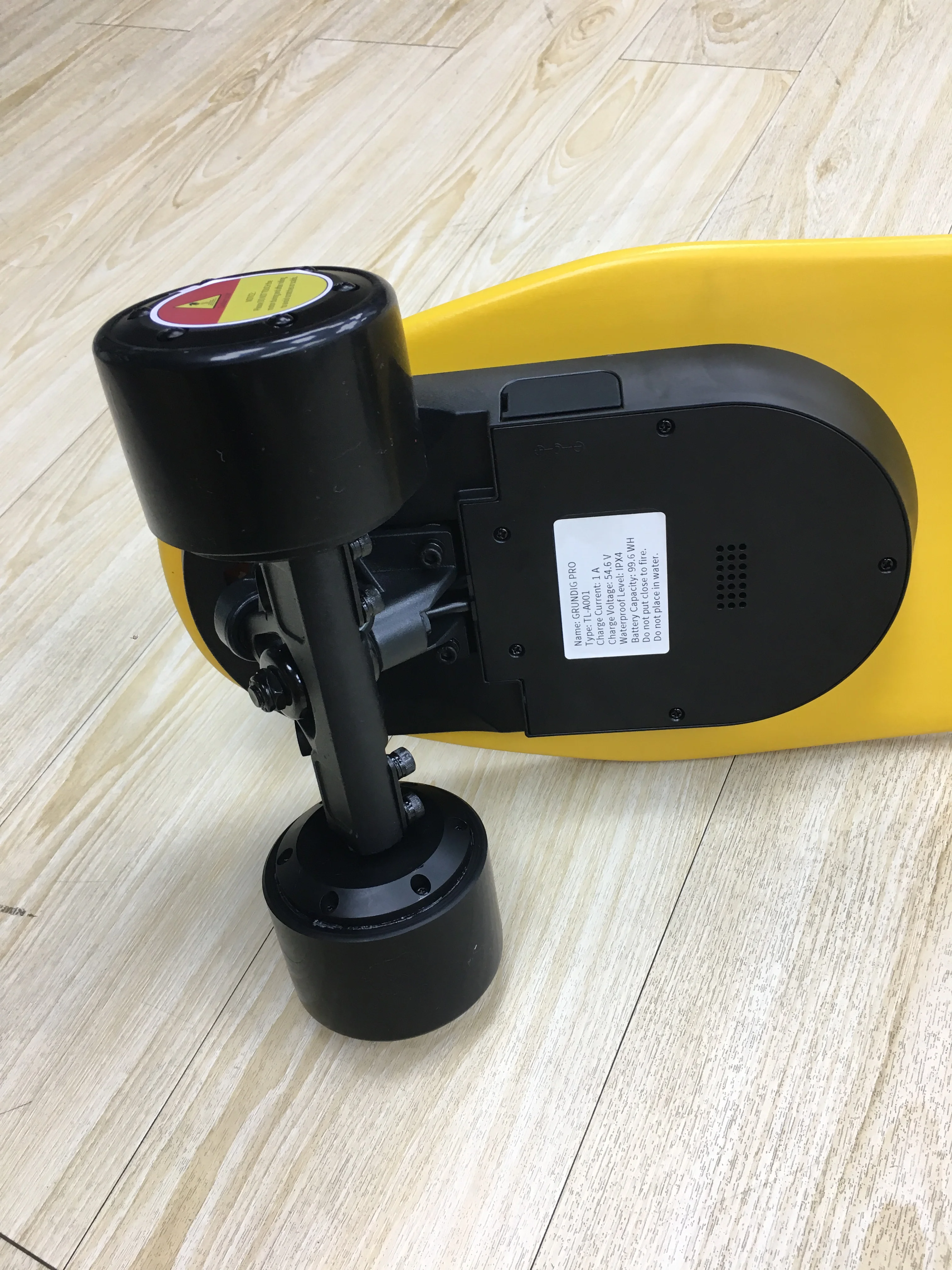 

C4-001 Electric Skateboard Urban flatbed scooter Remote Longboard Adult Hoverboard Teenager electric pedal Overseas stock