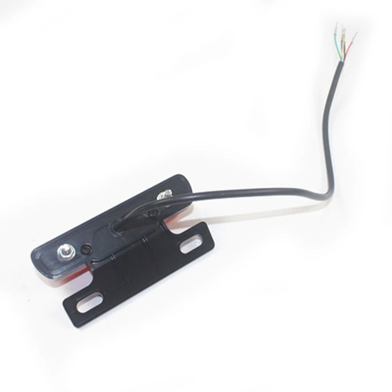 

High Brightness Electric Bike Tail Light Folding Car Cycling Brake Warning Lamp Outdoor Safety Modification Bicycle Easy