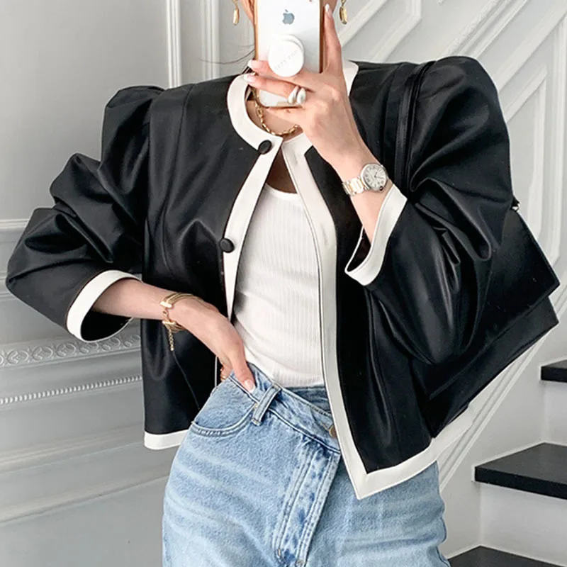 

Women Fashion Puff Sleeve O Neck Single-breasted Faux Leather Jacket Spring Autumn New Korean Color Contrast Biker Jacket Female