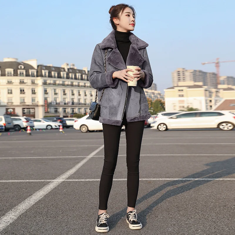 

Женская куртка из искусственного меха ягненка, однотонная теплая Повседневная куртка с бархатным утеплителем, модель P721 на зиму, 2022