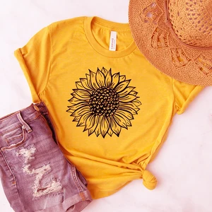 Футболка женская хлопковая с коротким рукавом и графическим принтом