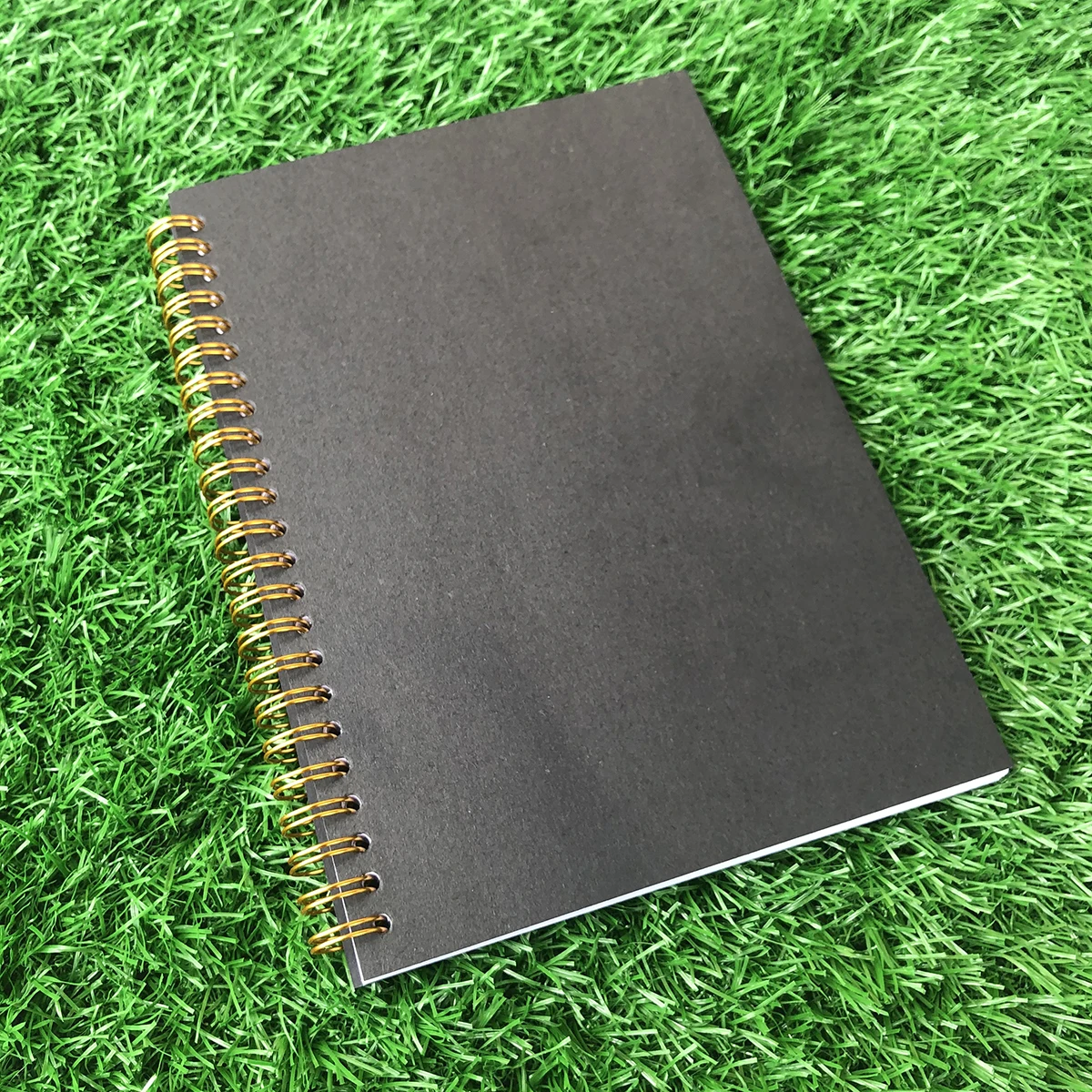 

BUKE 2021 Daily Weekly Planner Agenda Notebook Goals Habit Schedules Stationery Office School Supplies