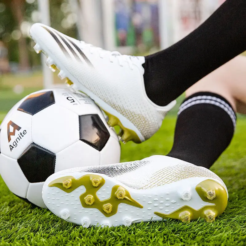 Мужские сверхлегкие амортизирующие футбольные ботинки с шипами износостойкие