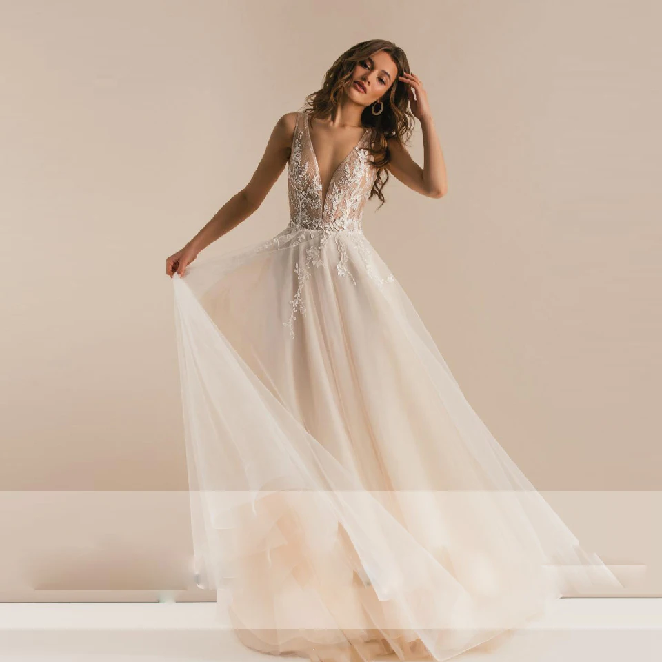 

GY Deep V-neck Champagne Bridal Reception Gown Sexy Tulle Beach Wedding Dresses Vintage Lace Boho Wedding Dress