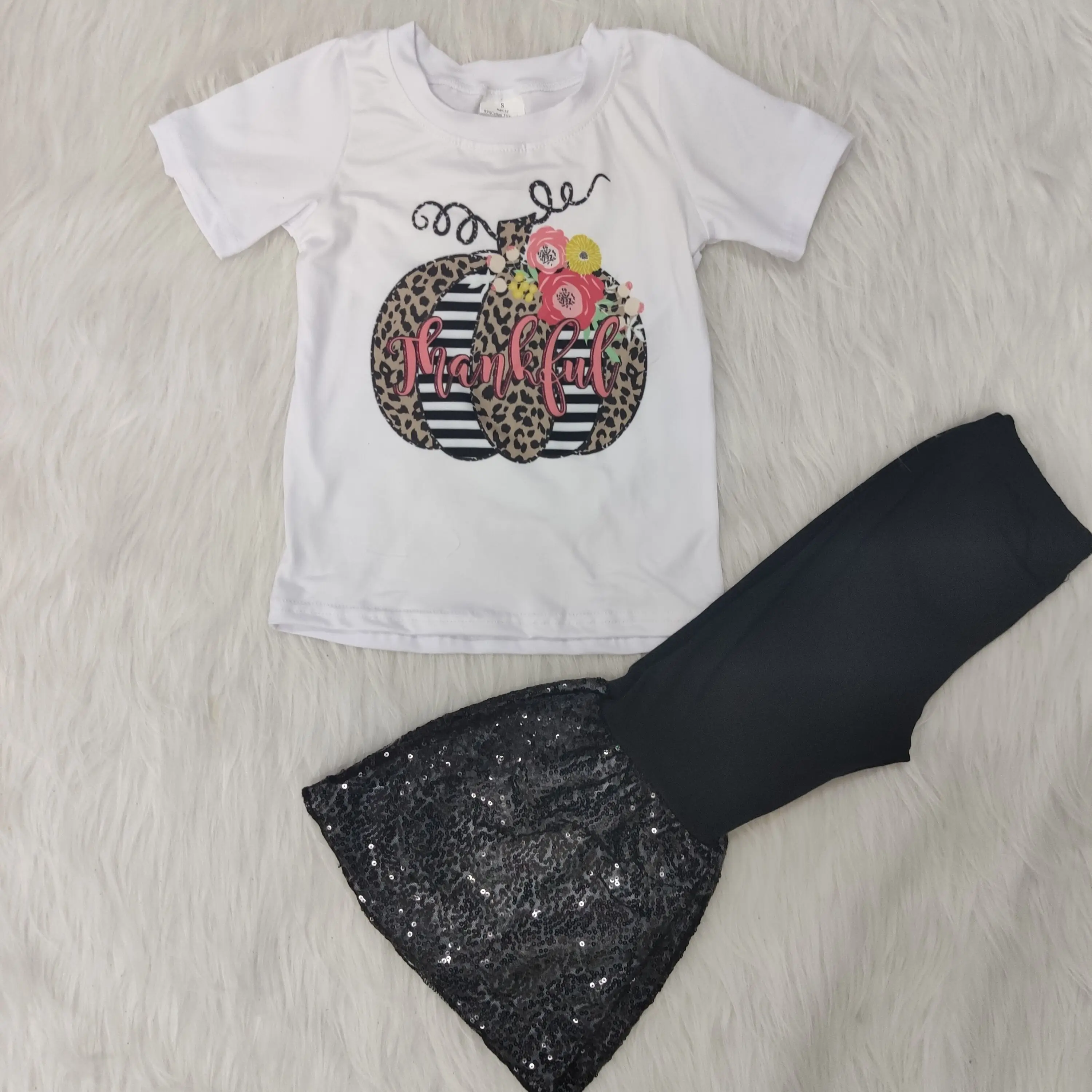 

Girls boutique Thanksgiving cute pumpkin outfits