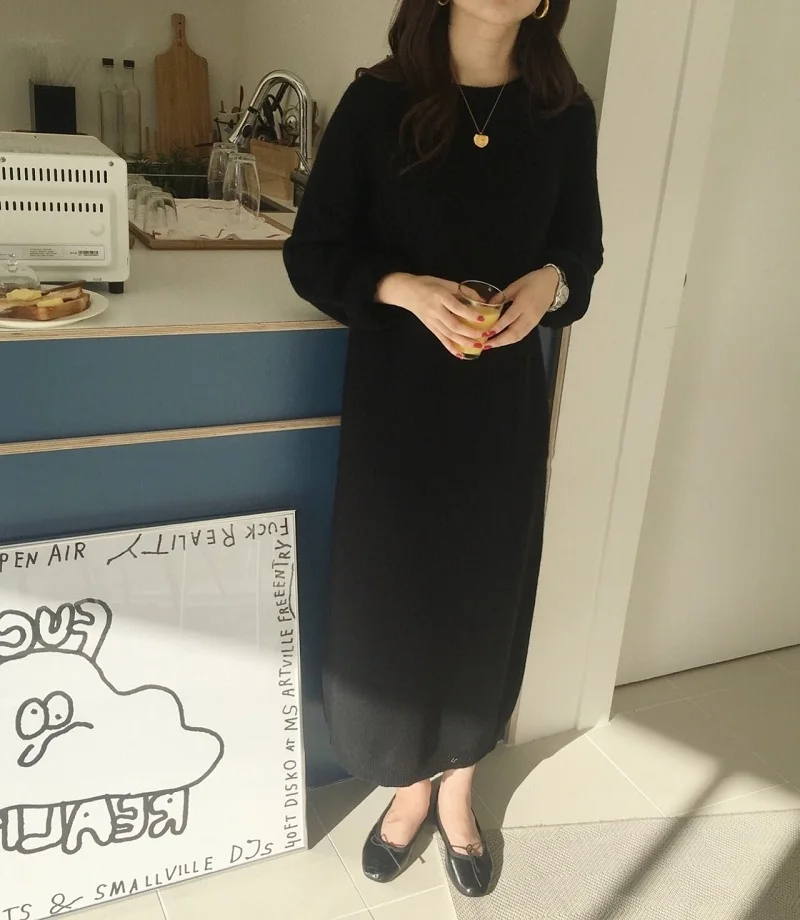 Женское трикотажное платье-свитер теплое длинное прямое платье-макси с длинным