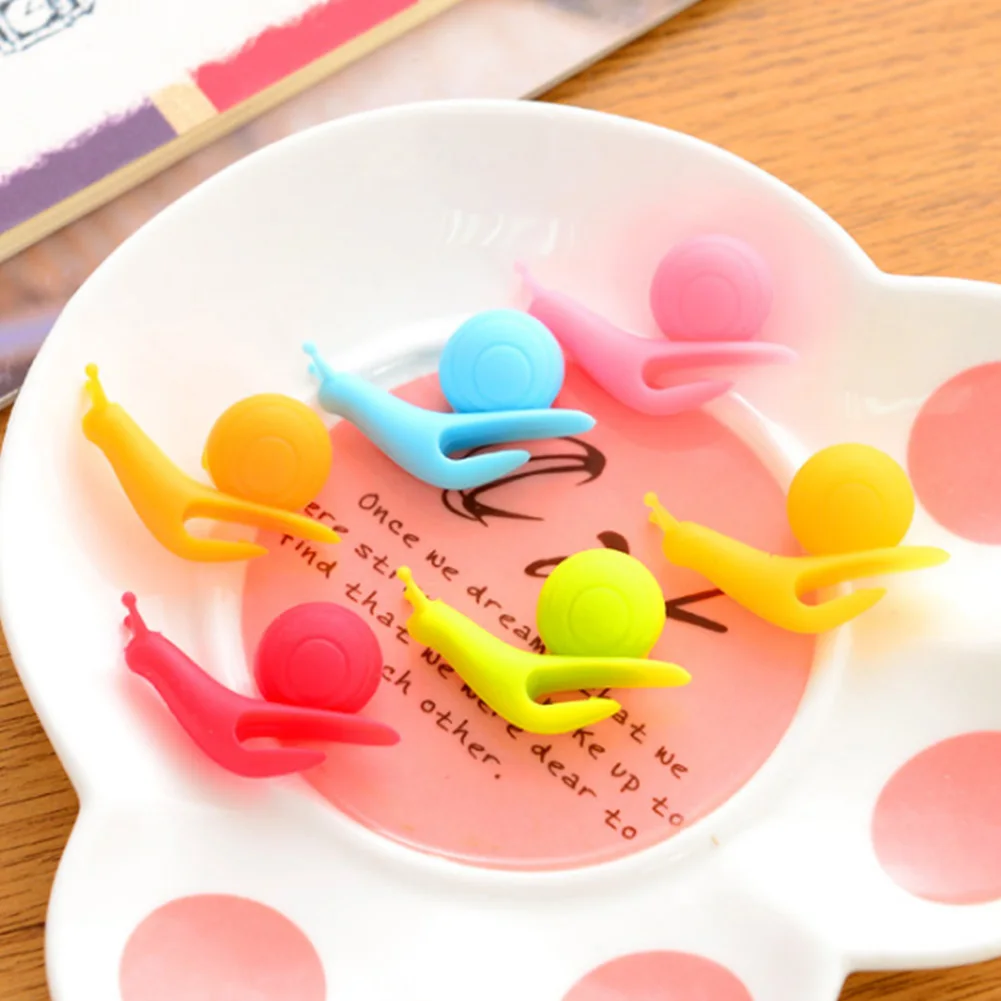 

1 pcs Creative Tea Tools Cute Snail Silicone Multifunction Tea Bags Clip Portable Hanging Cup Clip Durability Useful Tea Tool