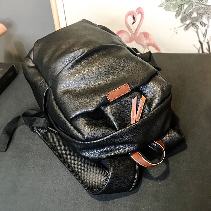 

VICUNA POLO Personality Cool Black Leather Backpack For Men Vintage High School Student Backpack Bag Unisex Travel Backpacks