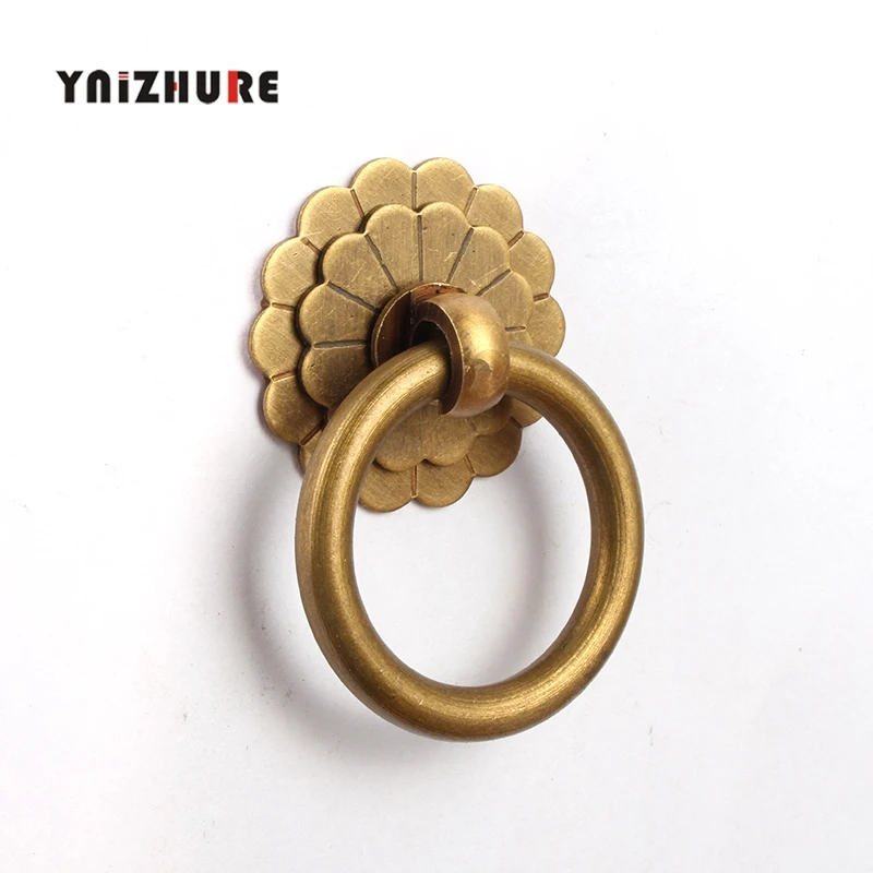Винтаж Стиль латунь ящика шкафа тянет Античная бронзовая падения кольца комод