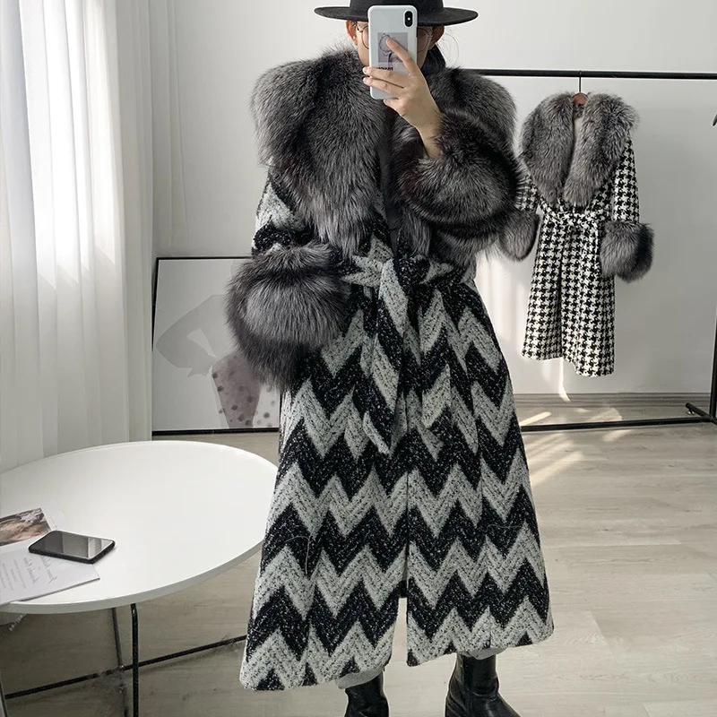 Luxury Fur Coats with Fox Fur Collar Winter Thick Women Houndstooth Long Real Fox Overcoats Belted Female Plaid Jackets 2 Colors