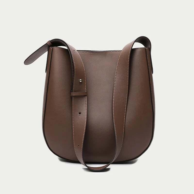 

2021 new leather women's bag large bag large capacity bucket bag versatile One Shoulder Messenger Bag trendy simple Tote Bag