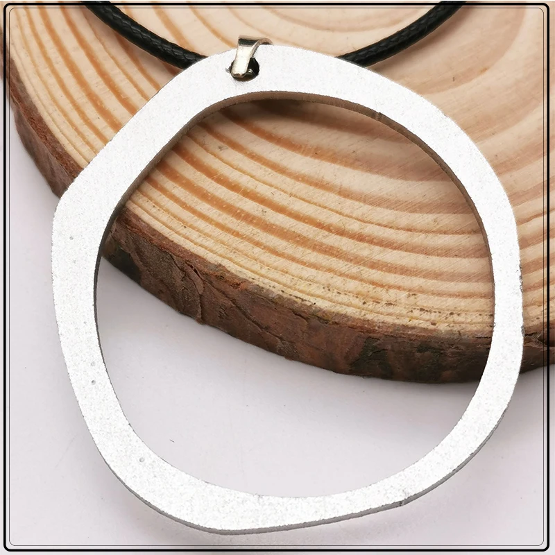 

New Fashion Original Design Round Metal Necklace For Women Kpop Stainless Steel Jewelry Punk Necklace Chain Gothic Accessories