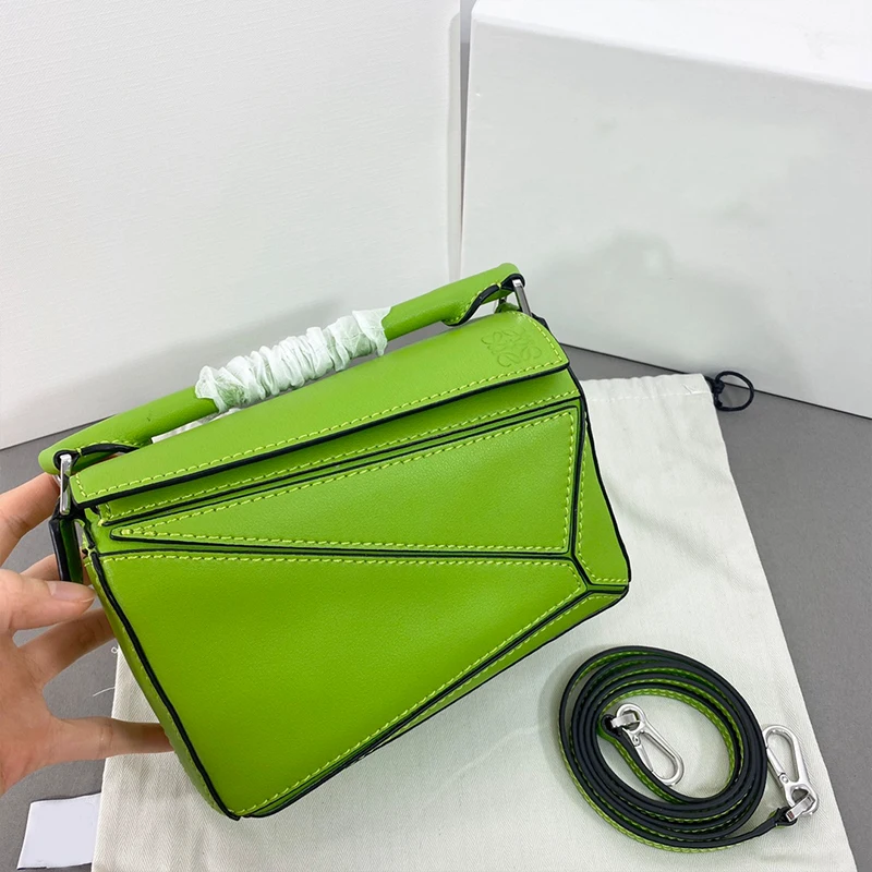 

Women's bag2021 winter new stitching geometric bag large leather pillow bag color matching small portable messenger shoulder bag