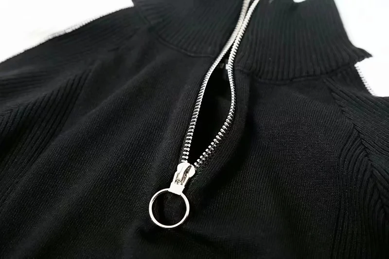 Женский трикотажный джемпер на молнии с полосками по бокам | Женская одежда