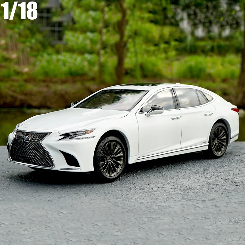 Высокий симулятор 1:18 LEXUS LS500 Современная Коллекционная модель игрушечный