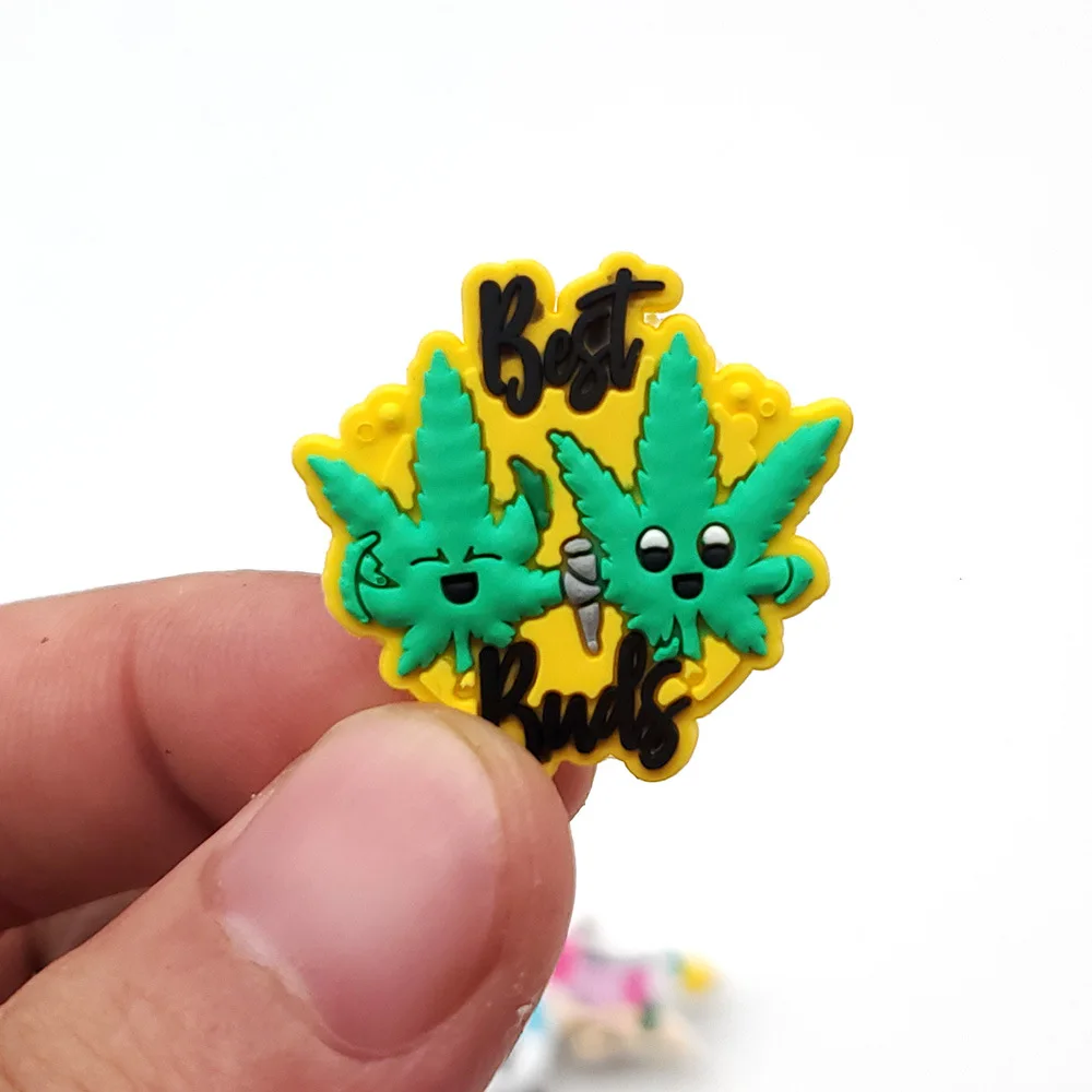 Hot 1pcs Cute Weed Shoe Charms Funny DIY Leaf Garden Shoe Aceessories Fit Sandals Buckle PVC Unisex Adult party Gifts croc jibz