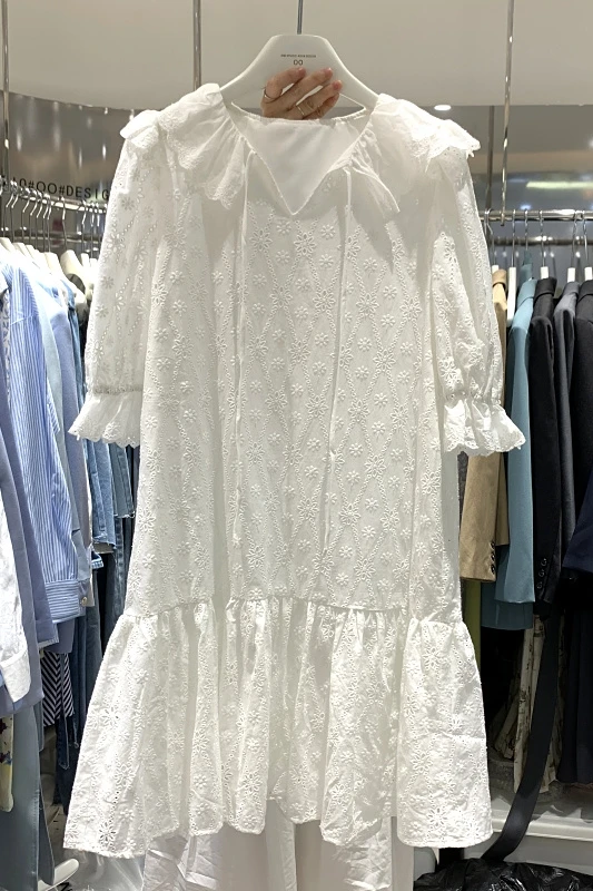 

White Lace Dress Women's V-neck Sweet Ruffle Collar Embroidered Printed French Style Elegant Loose Pleated Short Dress Summer