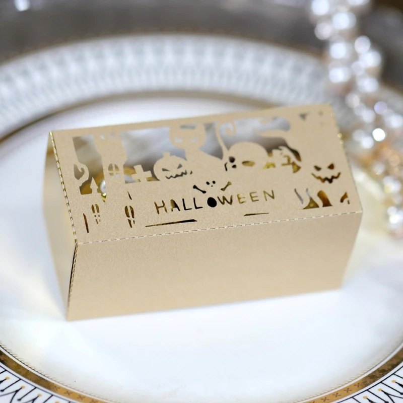 

100Pcs Hollow Out Paper DIY Candy Chocolate Box Halloween Cat Skull Party Decor