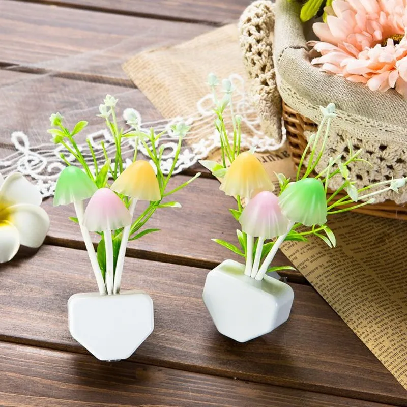 Украшение дома LED ночник Водяная трава Семь цветов меняются интеллектуальный