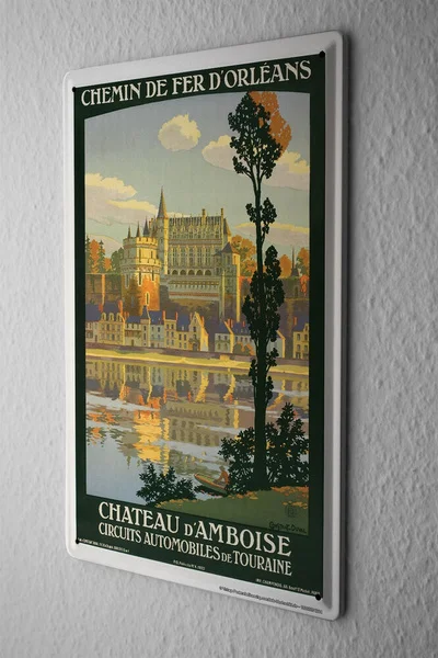 

Жестяной знак, мировой тур, Франция, замок Amboise, металлическая пластина