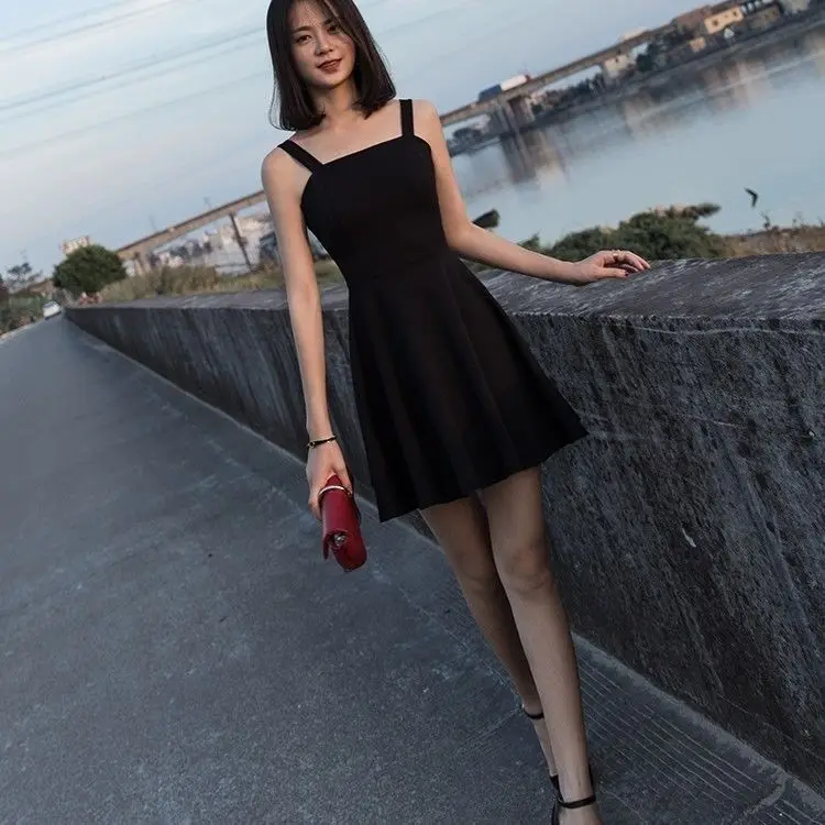 

Her black dress 2019 spring and summer dress female students accept waist black dress skirt with shoulder-straps female natsushi
