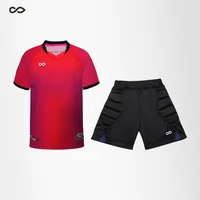 kids goalkeeper jerseys custom soccer shirt shorts with sponge children goalie training uniform professional football jersey
