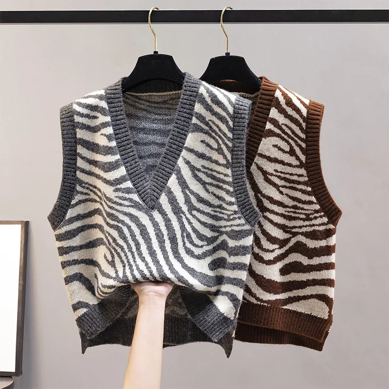 

V-Neck Knitted Vest Women New Korean Fashion Zebra Pattern Sleeveless Sweaters Waistcoat for Outwear Spring Autumn 2021
