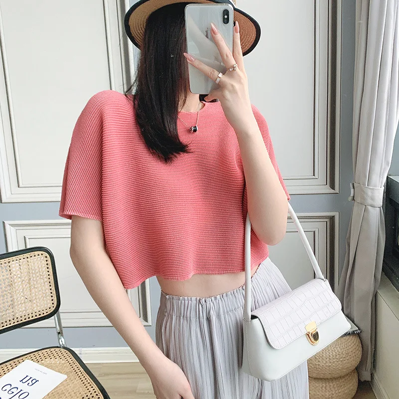 Summer Crop Tops For Women Plus Size 45-75kg 2021 New Round Neck Short Sleeves Solid Color Stretch Loose Miyake Pleated T-Shirts