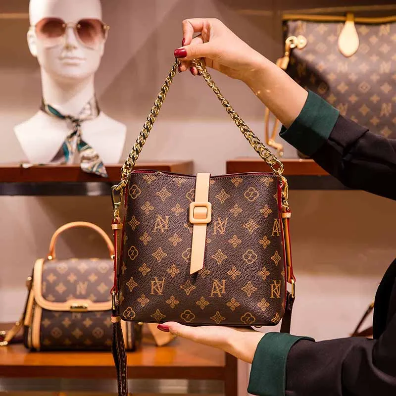 

Retro Chain Crossbody Bag for Women Luxury Handbag Women Bag Designer Genuine Leather Purse and Handbag Sac Bandouliere Femme Gg