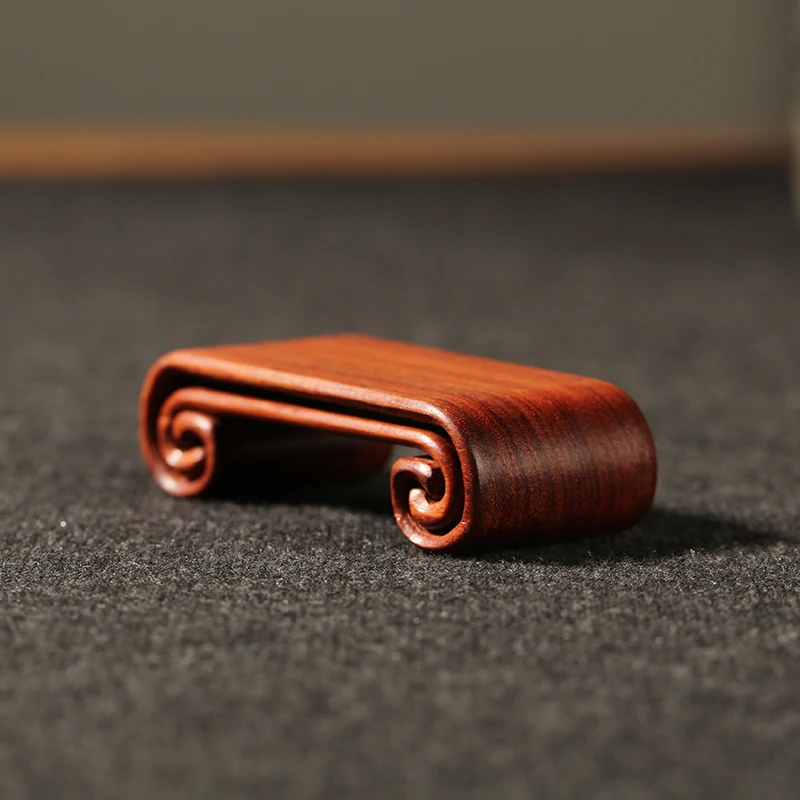 Ceny 2 Sztuk/zestaw Drewniany Chiński Atrament Trzymać łóżko Drewniane Kaligrafii Chińskiej Dekoracji Cena 2 Sztuk/zestaw Drewniany Chiński Atrament Trzymać łóżko Drewniane Kaligrafii Chińskiej Dekoracji