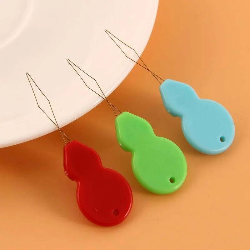 10PCS Plastic Threader Cross Stitch Sliver Bow Wire Needles Multicolor Insertion Tools Sewing Machine DIY Craft Accessories | Дом и сад