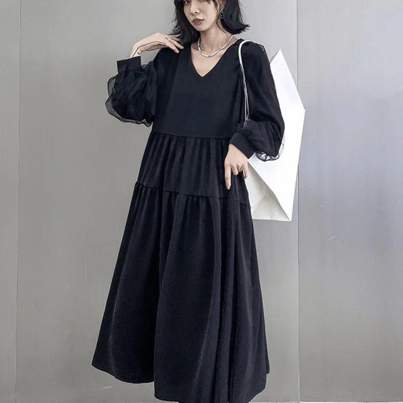 

XUXI 2021 Autumn Winter V-Neck Dress, Women Thin Long Sleeve, Fashion Net Yarn Splicing, Over The Knee Skirt, E4307