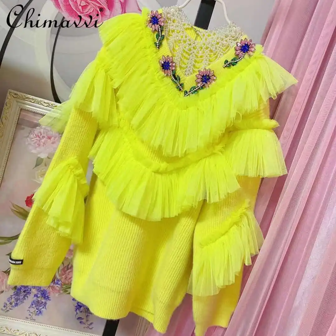 

2021 New Autumn Ladies Pastoral Style Lace Diamond Flower V-neck Knitted Top Women's Fashion Sweet Beading Solid Mesh Sweater