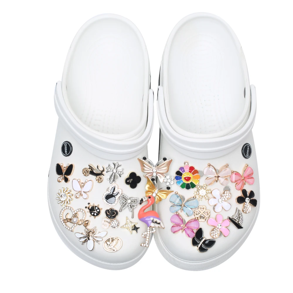 

1pcs New Designer Chain Brand Shoes Designer Croc Charms Bling Rhinestone JIBZ Gift For Clog Decaration Pendant Buckle for Gift