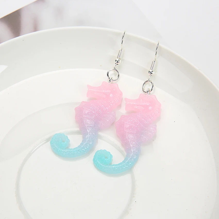 pink blue 1 пара женских висячих сережек с плоской задней стороной, подвески из смолы, градиентные висячие серьги с морским коньком, подарки на день рождения, ювелирные изделия - Окраска металла: pink blue