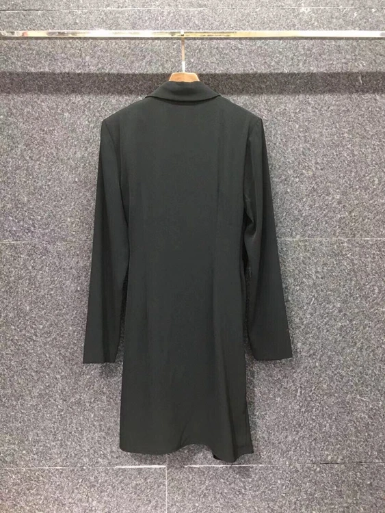 

2021 early spring new fashion women's belt stitching wrinkle decoration solid color long-sleeved dress 1229