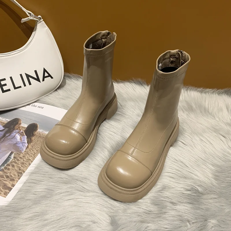 

Новинка Осень-зима 2021 женские ботинки средней длины с квадратным носком однотонные мартинсы Ботинки Челси на молнии сзади повседневные бот...