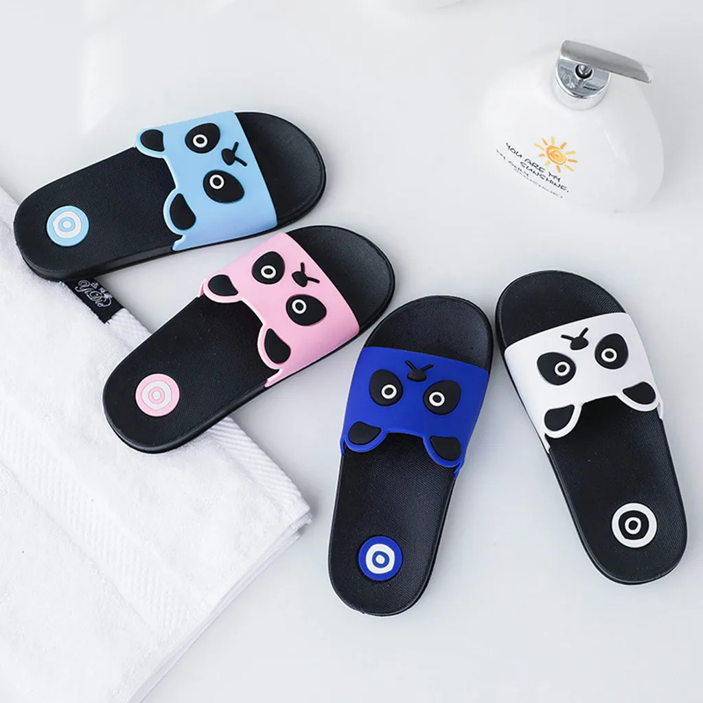 Детские тапочки с героями мультфильмов летние пляжные Нескользящие модная